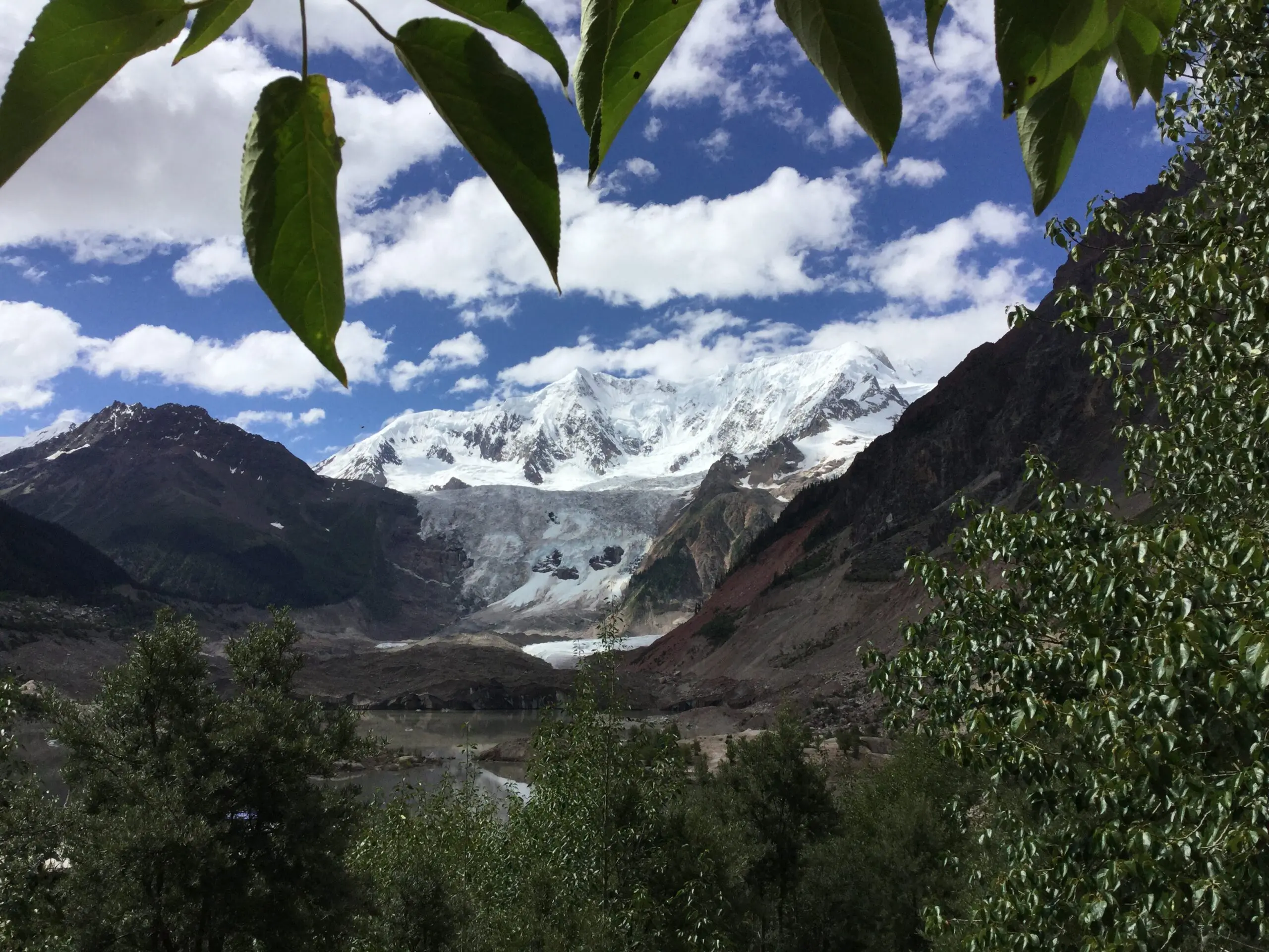 Nepal Tragedy Kills Hundreds; Glacier Collapse Suspected Cause