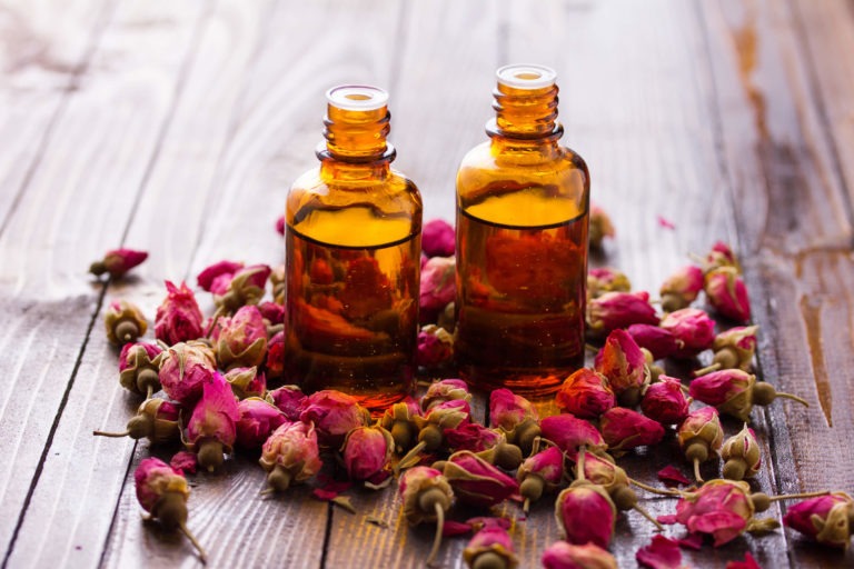 The Incredible Benefits and Uses of Rose Essential Oil