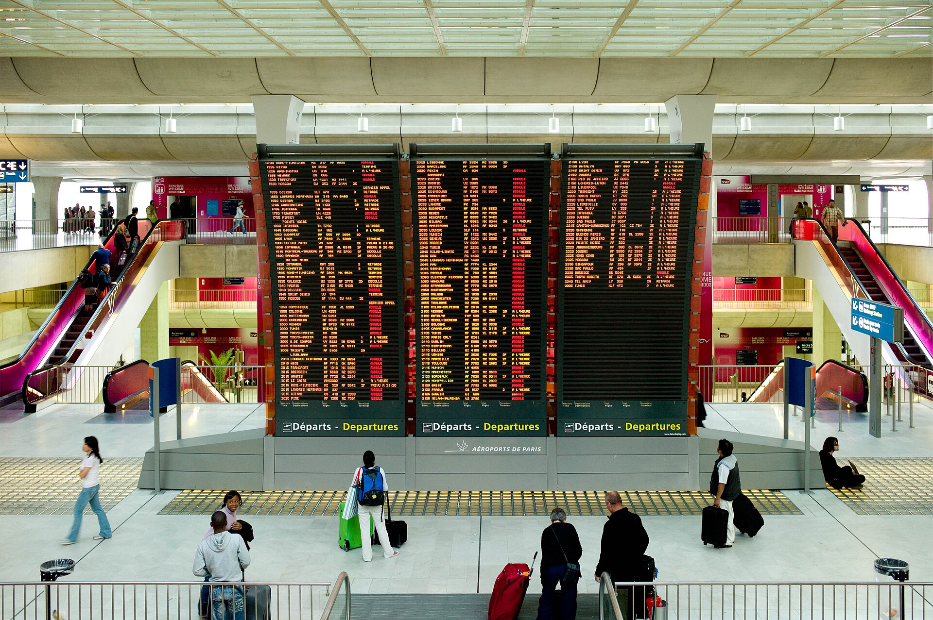 Indonesian Volcano Eruption Grounds Flights at Jakarta Airport