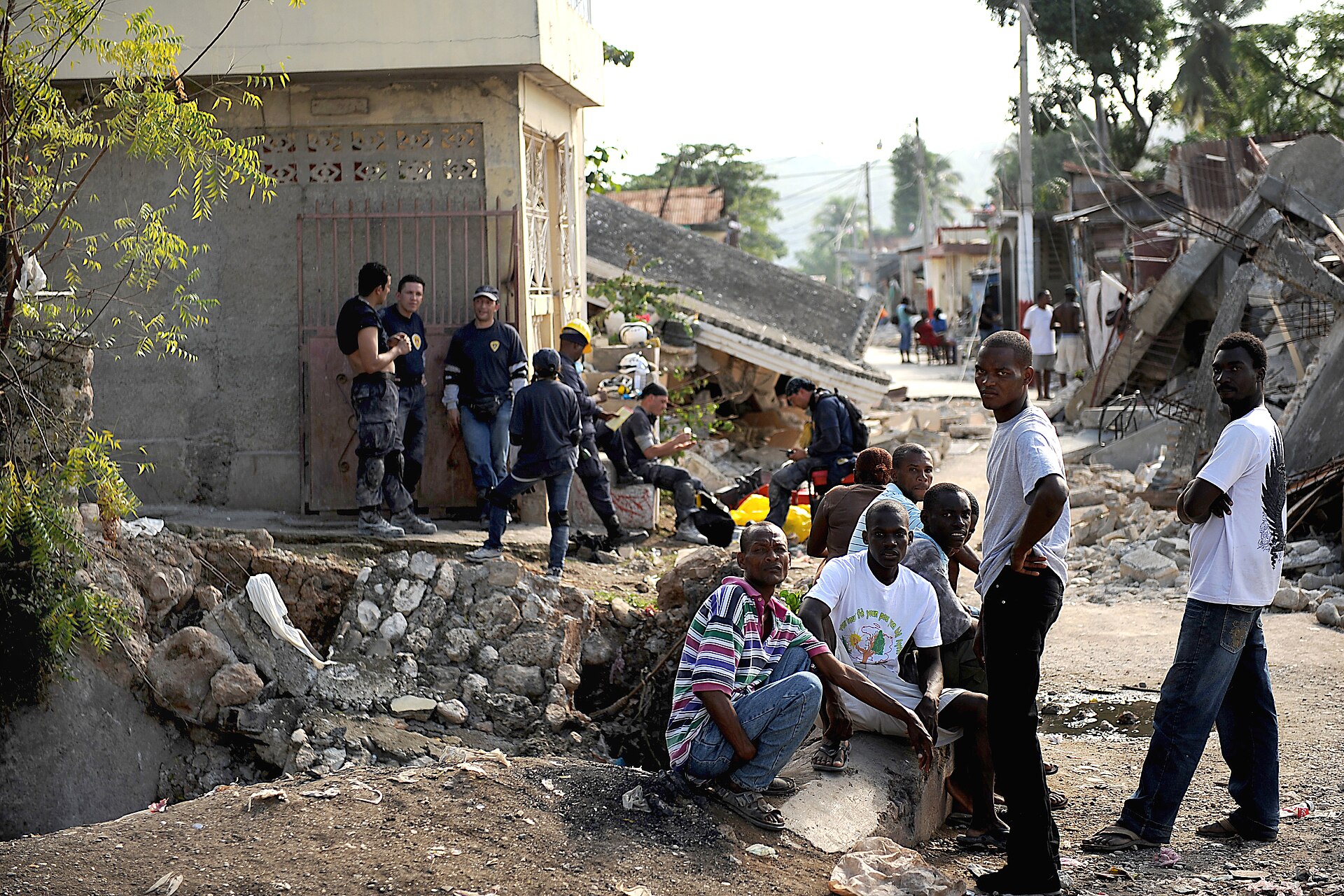Image: Master Sgt. Jeremy Lock, USAF. Magnitude 4.6 Quake Rattles Western Colombia