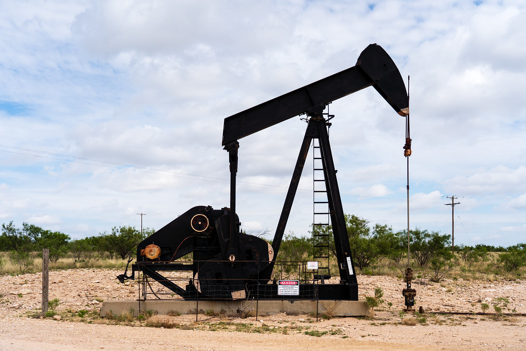 US-Venezuela Oil Deal Puts Democracy on Back Burner