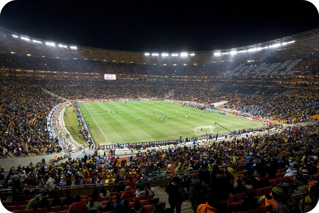 Yellow Hats to Honor 2026 World Cup at Clásico
