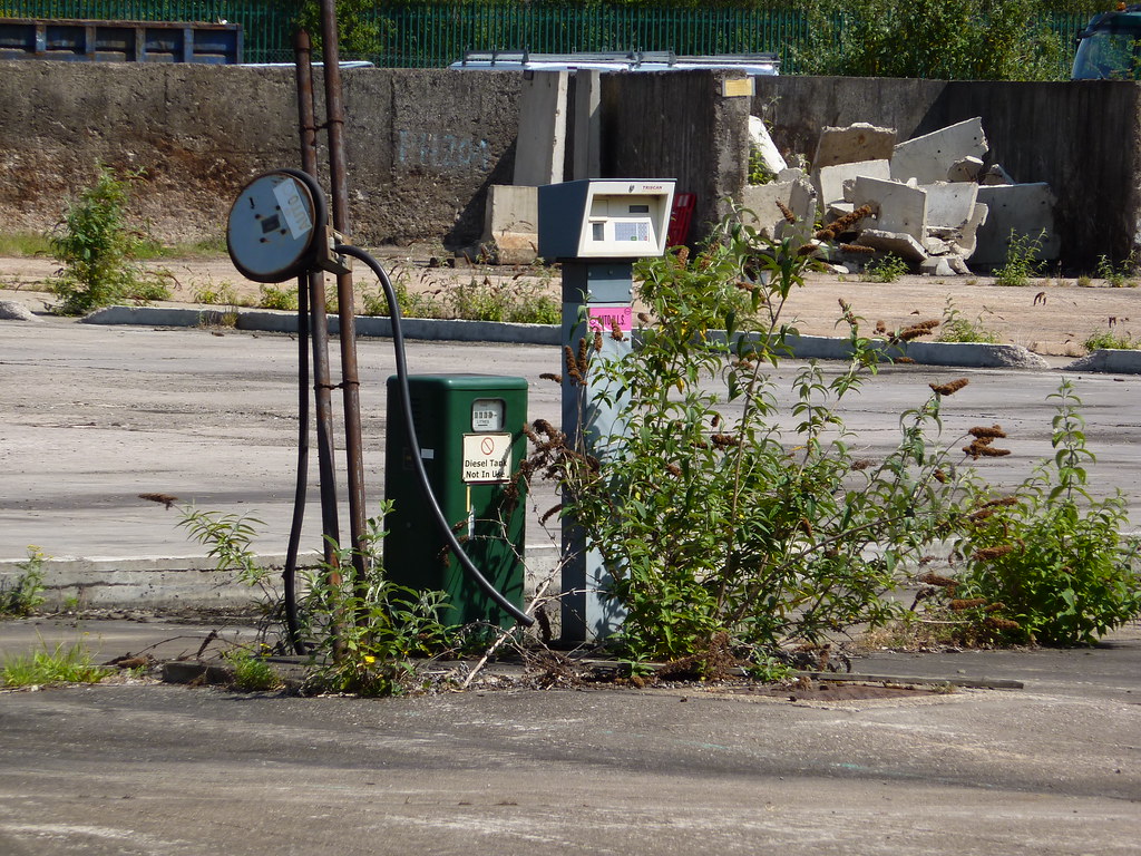 US Diesel Prices Hit Record High, Top $6 a Gallon
