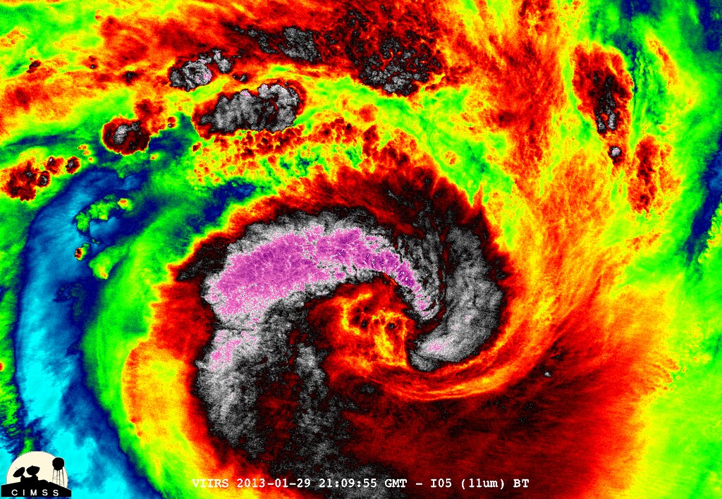 Hurricane Polo Rapidly Strengthens to Category 4