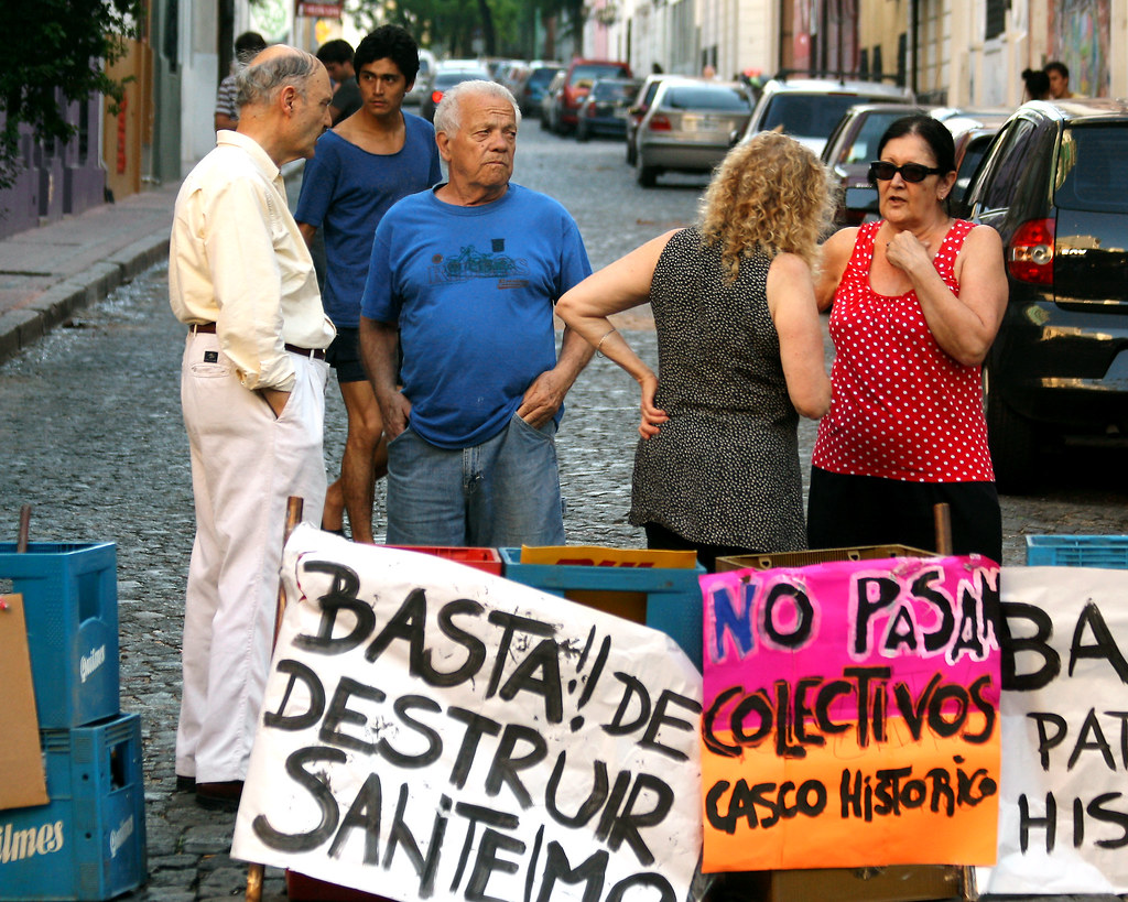 200,000 Gather in Mexico City for Sheinbaum's Report