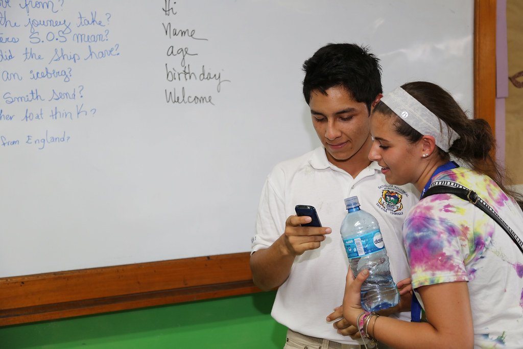 Mexico Parents Back New Cellphone Ban in Public Schools